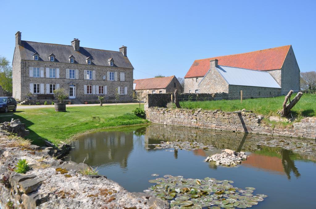 Chambre d’hôtes La Ferté Saint-Floxel Exterior foto