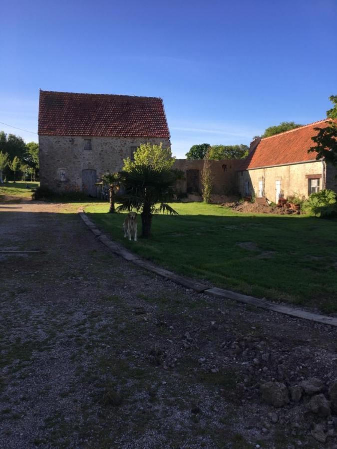 Chambre d’hôtes La Ferté Saint-Floxel Exterior foto